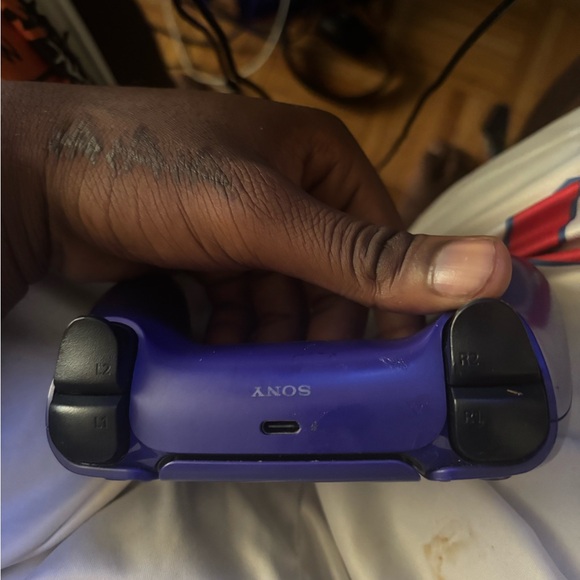 Ps5 controller - Picture 4 of 4